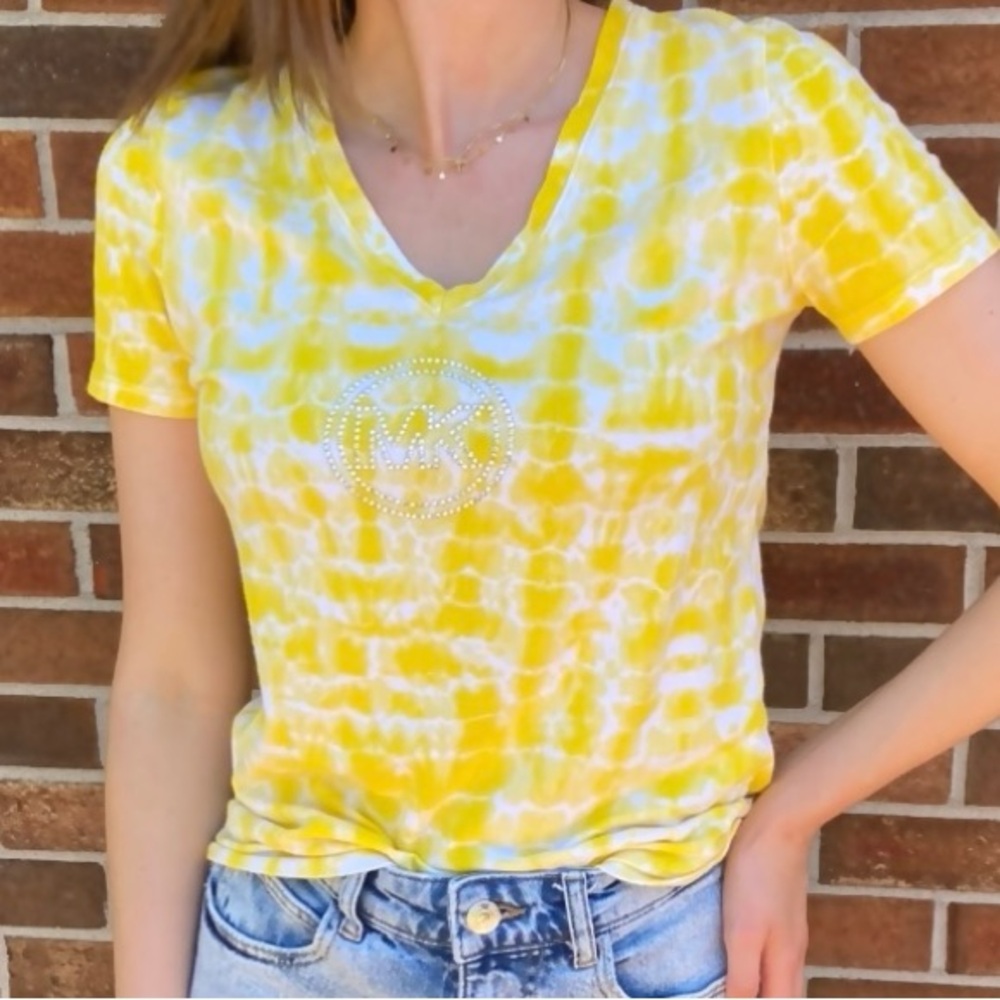 MICHAEL KORS - Yellow tie dye studded logo tshirt - Good condition - Size S